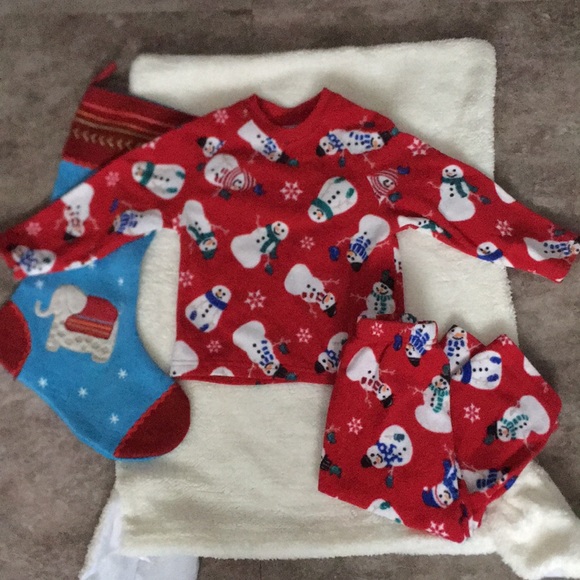 The Children's Place Pajamas 225 Two Piece Christmas Pajama Set